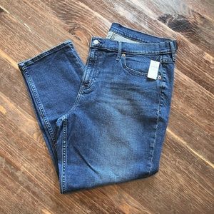 New!! GAP Vintage Slim Mid-Rise Jean